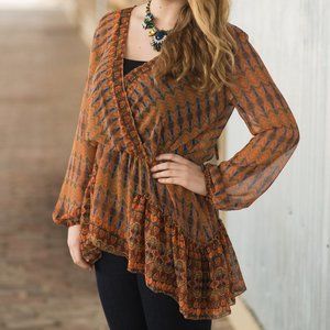 Jen Hi-lo Top